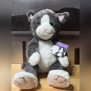 Kohls Cares If You Give A Cat A Cupcake Grey Gray and White Plush Cat Toy